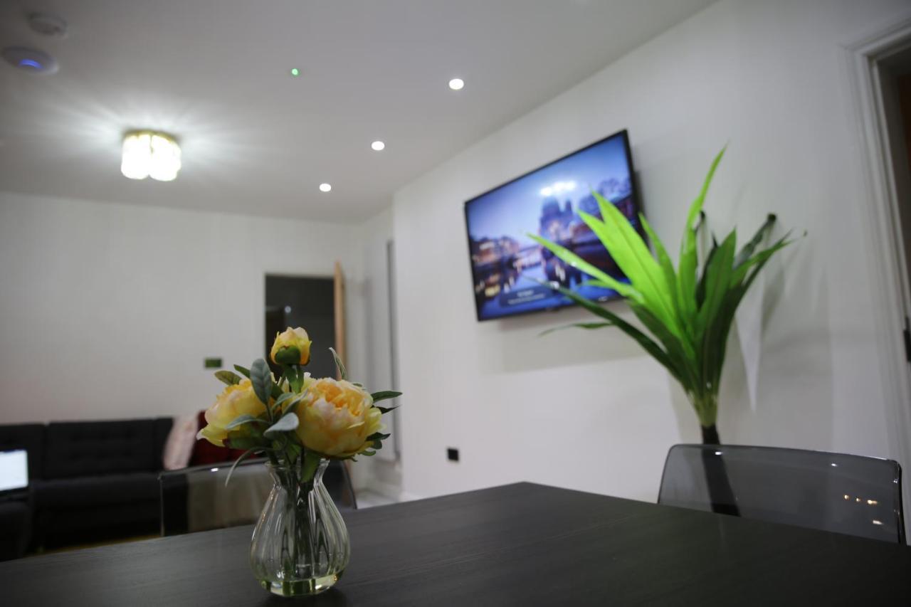 Hotel Rostron House à Manchester Extérieur photo