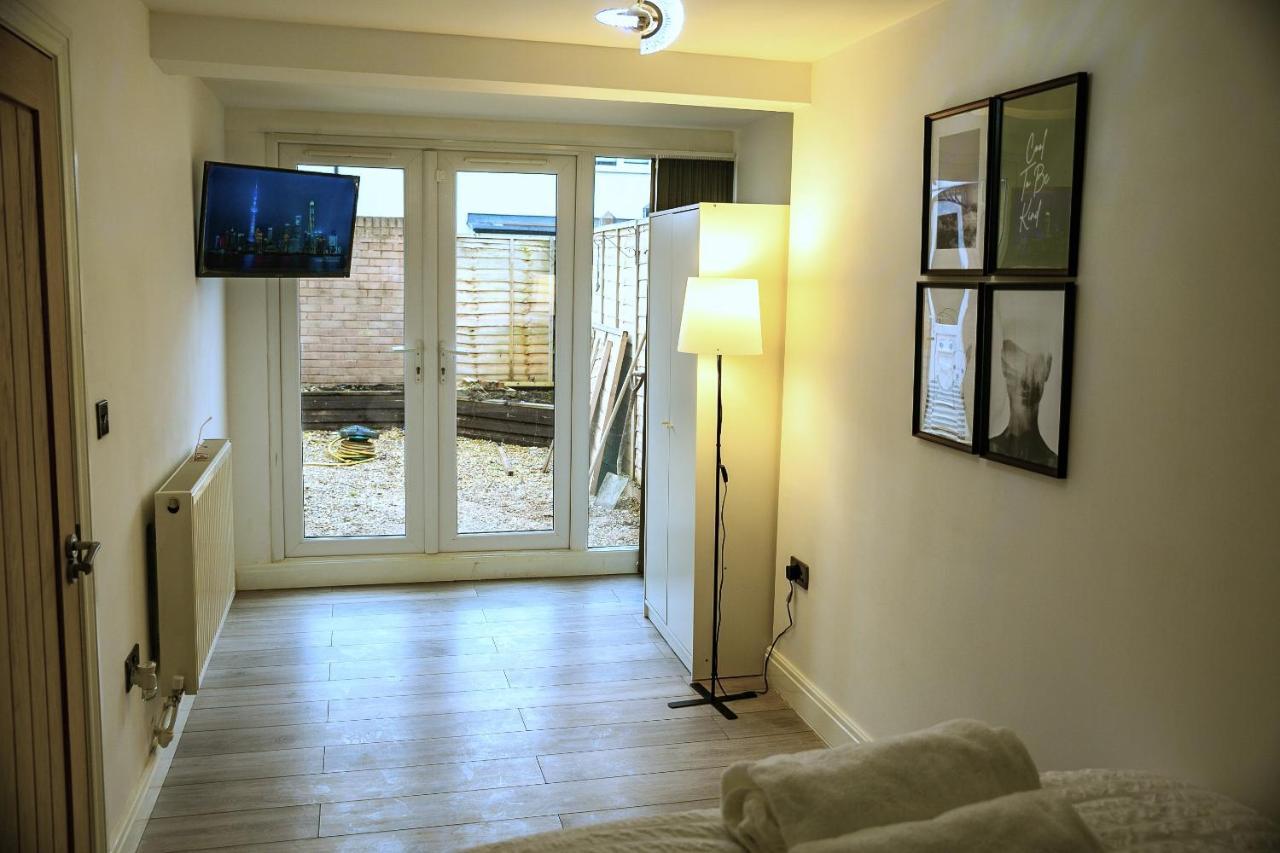 Hotel Rostron House à Manchester Extérieur photo